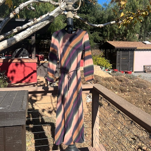 DISSH LULU DRESS US SIZE 6 - Picture 3 of 9